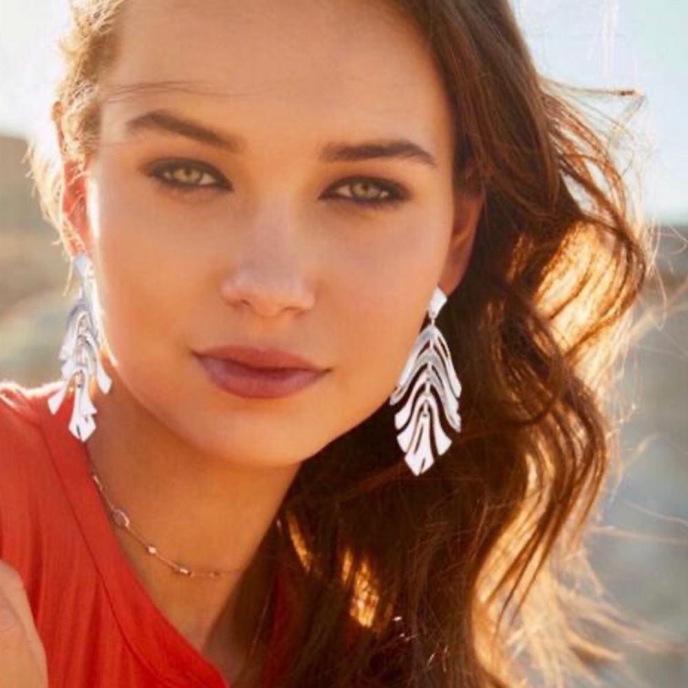 Kendra Scott Luca earrings silver NEW